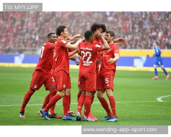 慕尼黑1860极端球迷在拜仁训练场附近涂鸦引发关注与争议