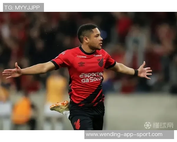 巴媒报道罗克因发布恐同言论被起诉或面临5到10场禁赛处罚